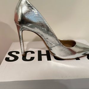 NWT - SCHUTZ Silver Pumps